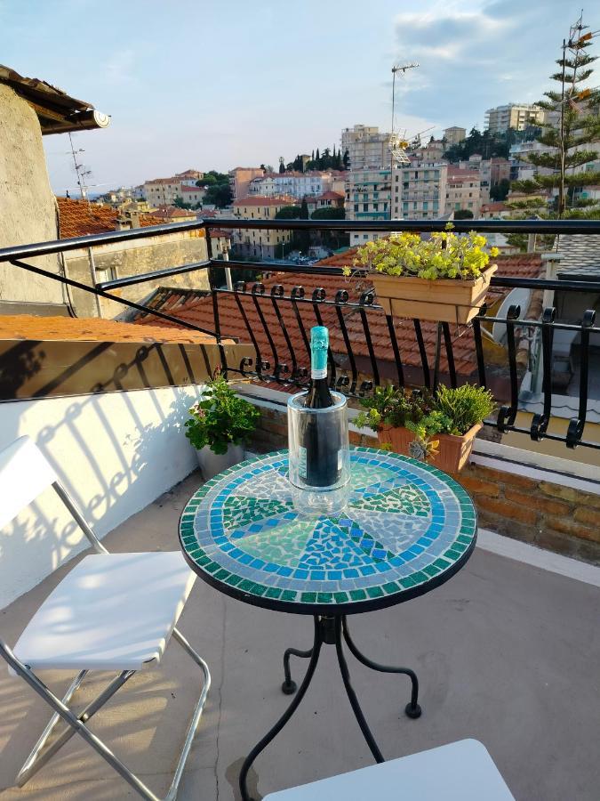 Attico Romantico Con Terrazza Sanremo - Palm Street, 104 - Free Wifi Exterior foto